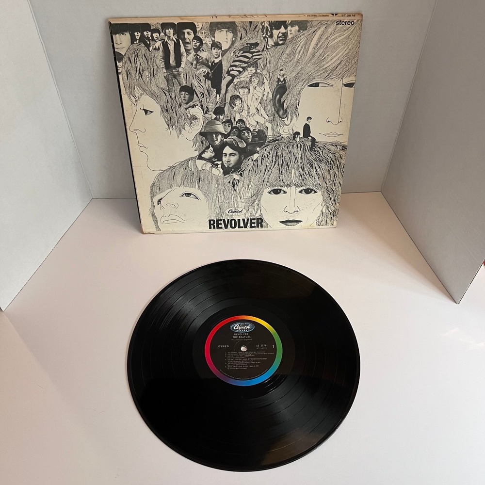 The Beatles – Revolver LP Record 1966 Capitol Rock 33 RPM 1st Canadian Press!